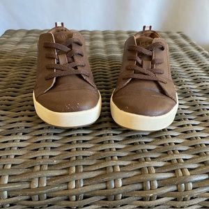 Sperry kids casual shoes. Color brown. Size 12. Has been worn.